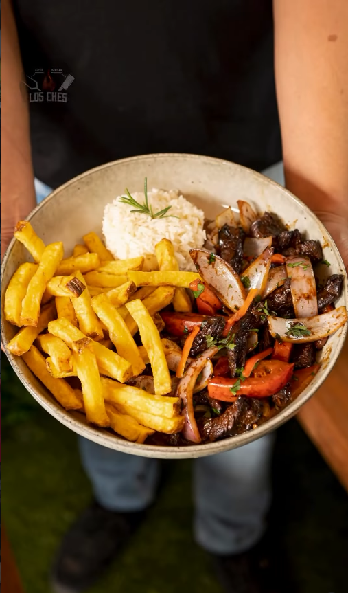 Lomo Saltado Los Ches — la fusión que nos define